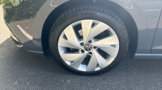 Volkswagen Golf 1.5 eTSI 150 Style 5dr DSG Petrol Hatchback